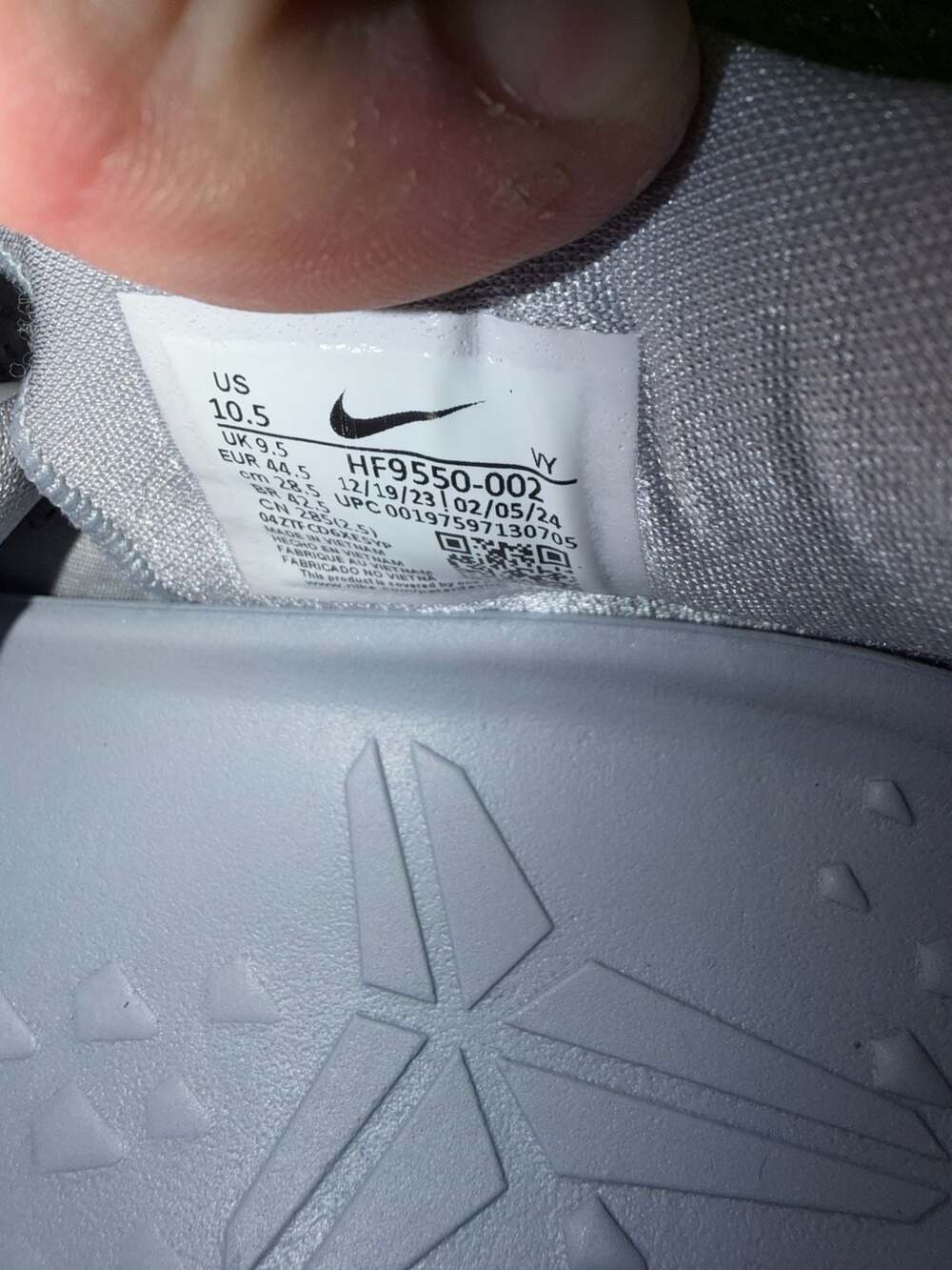 Kobe VIII ProTRO Wolf Grey Mens 10.5 HF9550002 Gray Basketball Shoes - Picture 3 of 9